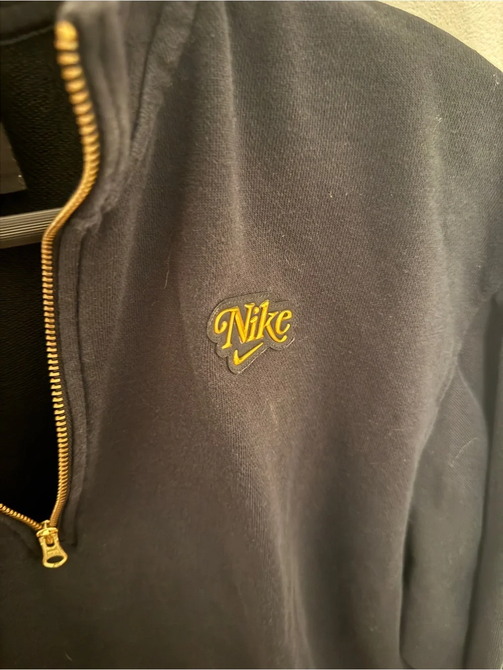 Nike Black & Gold Quarter Zip Pullover Sweatshirt Size Small